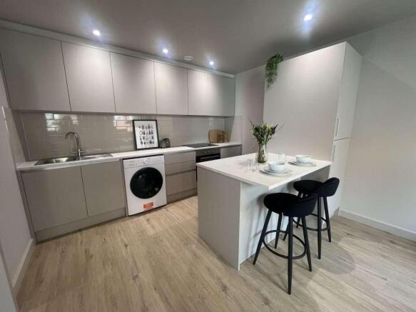 apt_11_20_westfield_terrace