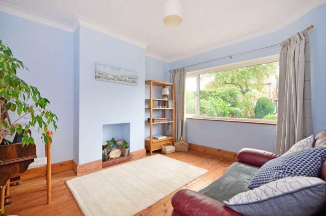 Front Lounge