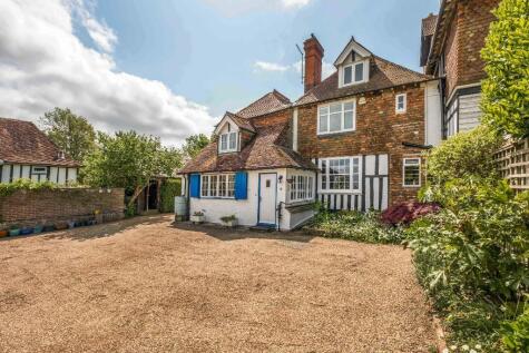 Cranbrook Road, Goudhurst, Kent, TN17 1DY