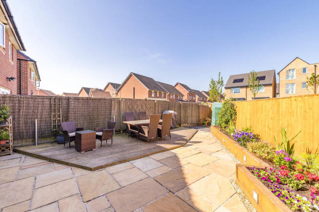 3 bed Semi-Detached for sale Image 6