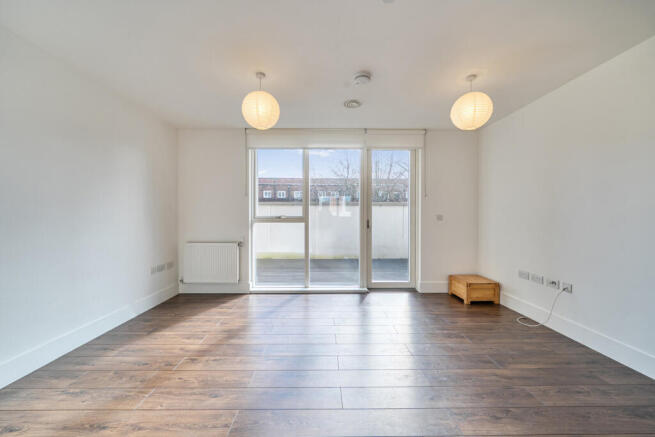 1423539-8-69b030b...