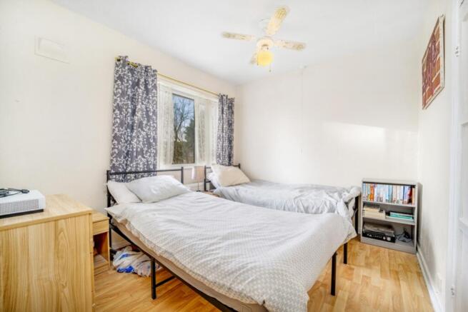 9 East Elloe Ave (Holbeach)-19