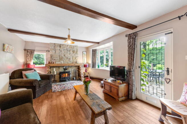 5 bed Semi-Detached for sale Image 10