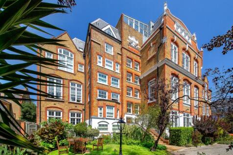 Victorian Heights,
Thackeray Road, SW8