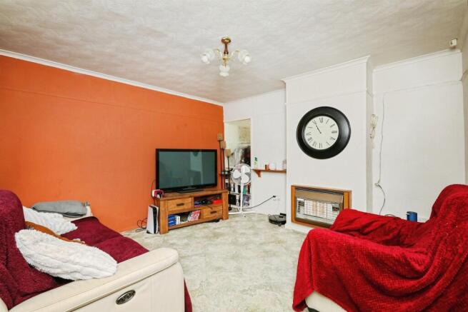 3 bed Semi-Detached for sale Image 5