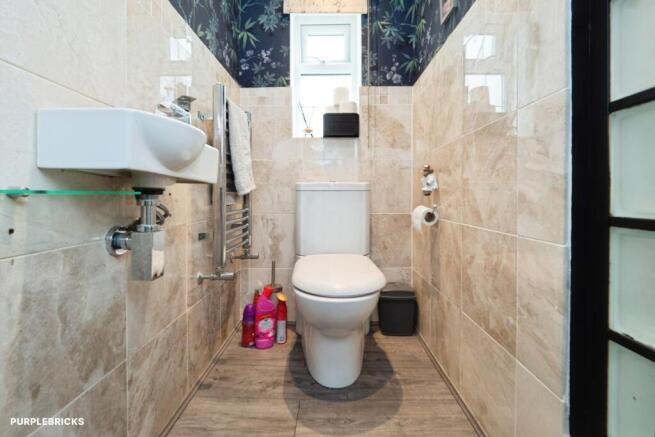 3 bed Semi-Detached for sale Image 7
