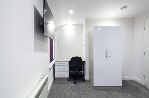 1 bed Terraced to rent Image 4