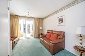 6, Coopers Close, London E1 4BB
