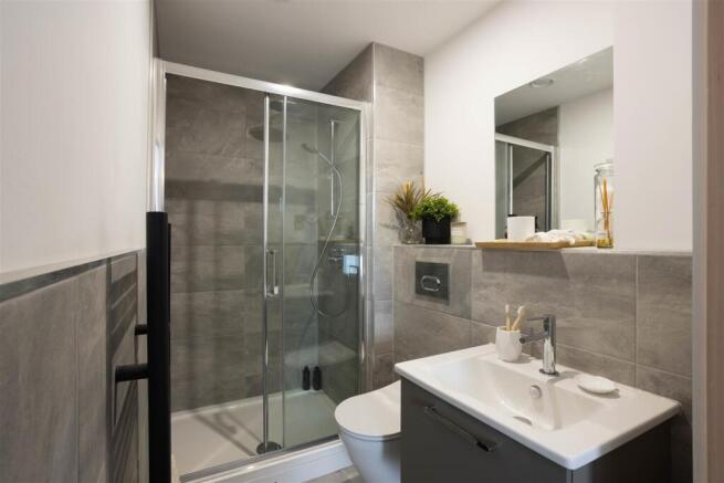 2 bed Apartment for sale Image 7