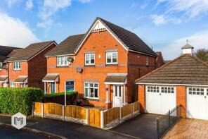 10, Dixon Green Drive, Farnworth, Bolton BL4 7EE