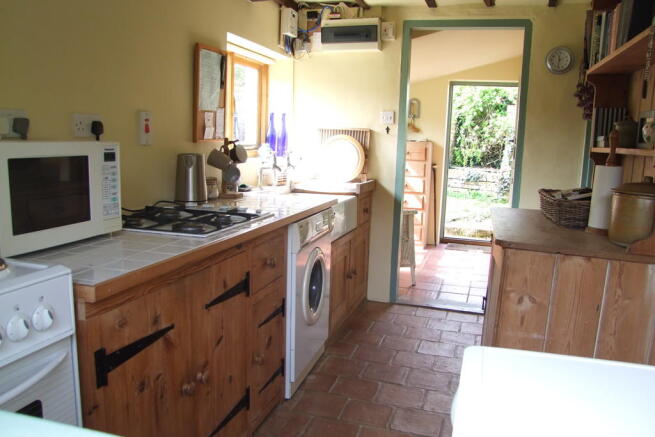 Photo 8