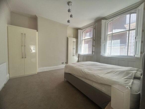 1 bed Flat to rent Image 5