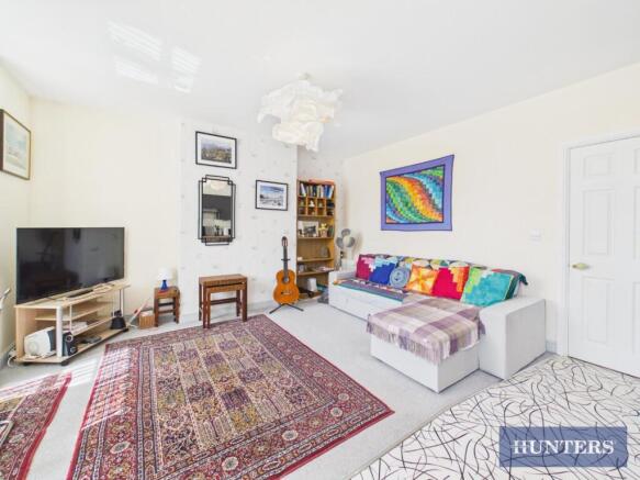 1 bed Flat for sale Image 4
