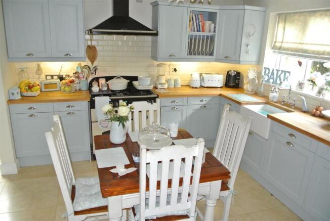 Family Dining Kitchen