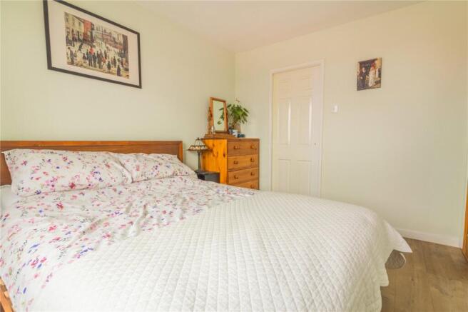 3 bed Semi-Detached for sale Image 12