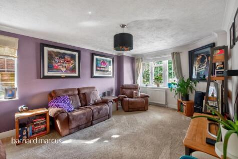 Mayfield Close, REDHILL