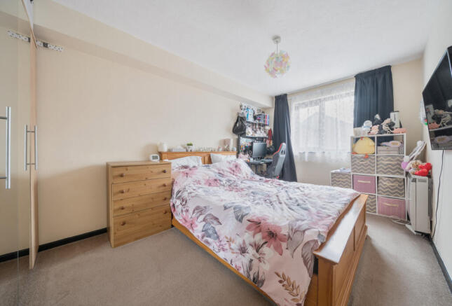 1410153-15-6995a9...