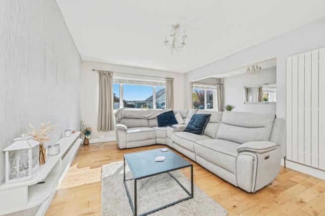 2 bed Semi-Detached for sale Image 4