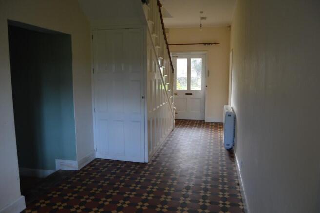 6 bed Detached to rent Image 7