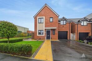 81, Ivinson Way, Uttoxeter ST14 5EQ
