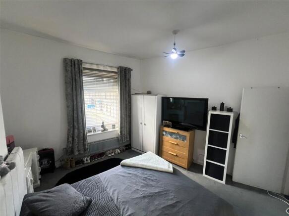 2 bed Terraced for sale Image 8