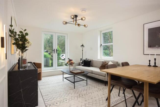 2 bed Apartment for sale Image 5