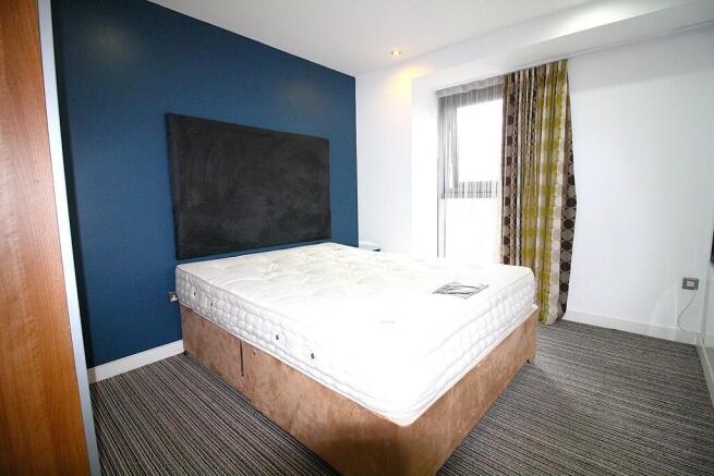 1 bed Apartment to rent Image 5