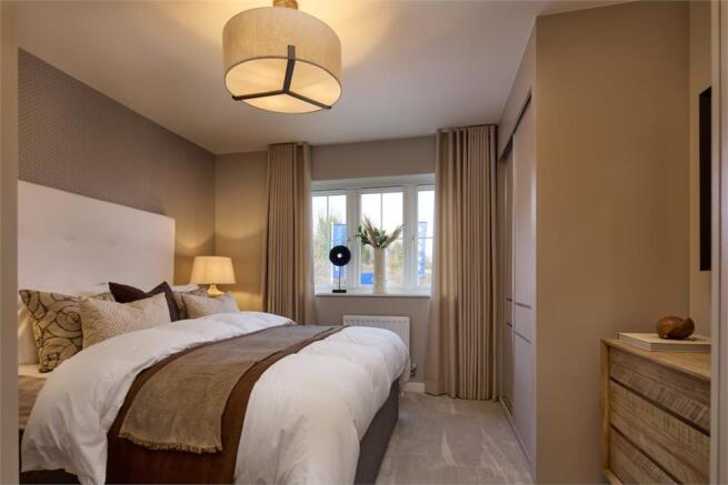 5 bed Detached for sale Image 12