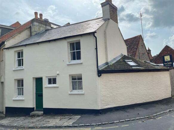4 Priory Lane 98.jpg