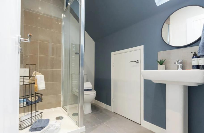 3 bed Semi-Detached to rent Image 8