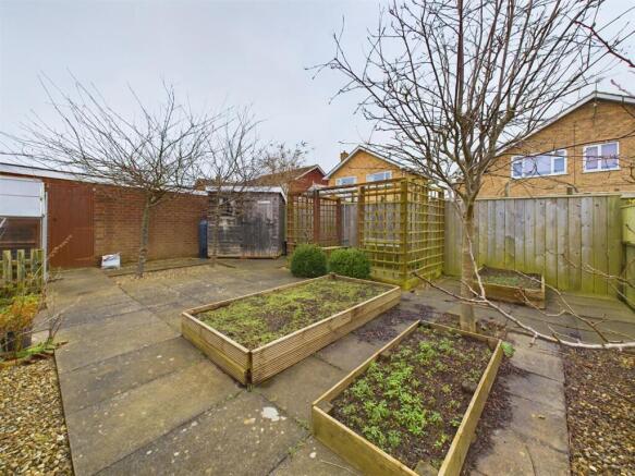 2 bed Detached Bungalow for sale Image 10