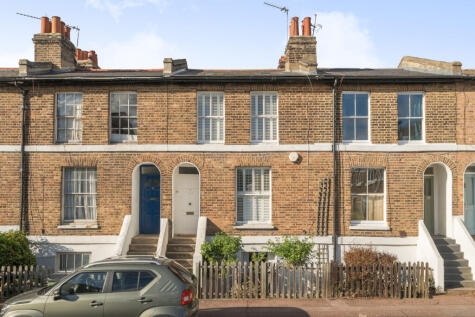 Lizban Street, London