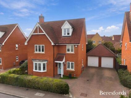 Woodlands Park Drive, Dunmow, CM6