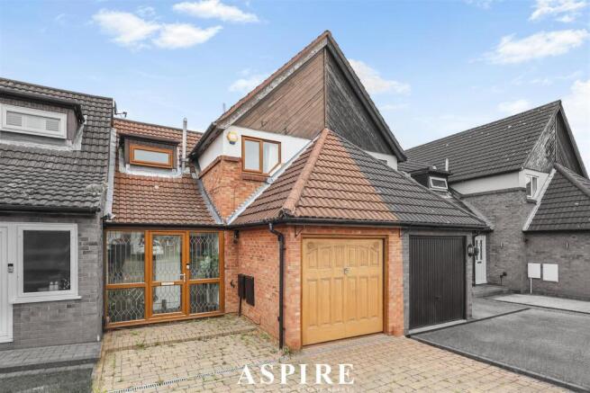 3-bed terraced on Sherbourne Drive, Basildon, £400,000