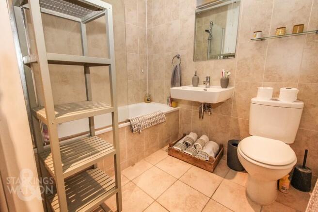 Photo 12