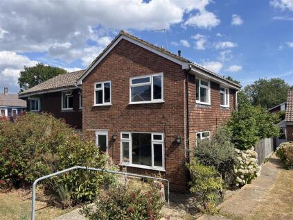 Grange Close, Heathfield, TN21 0EG