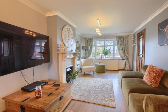 3 bed Semi-Detached for sale Image 5