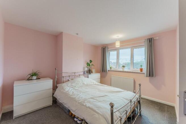 2 bed Maisonette for sale Image 9