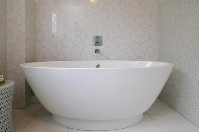 Feature Bath