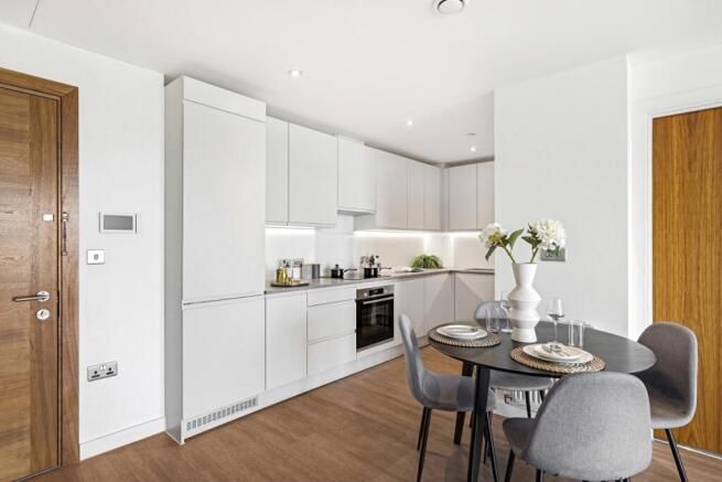 Flat 1016, Thames...
