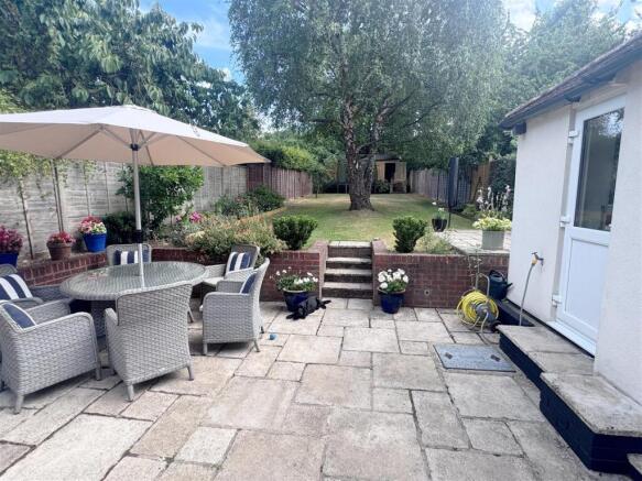 Patio 1.JPG