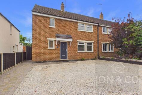 St. Peters Gardens | Weston Favell Village | NN3