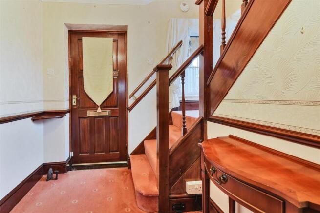 3 bed Semi-Detached for sale Image 6