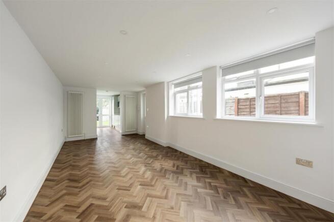 Westbury Road, E17