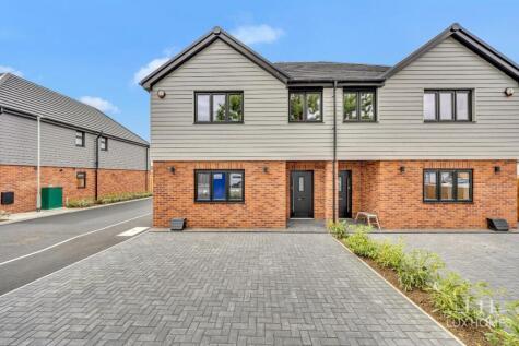 Oaklands Mews, Third Avenue