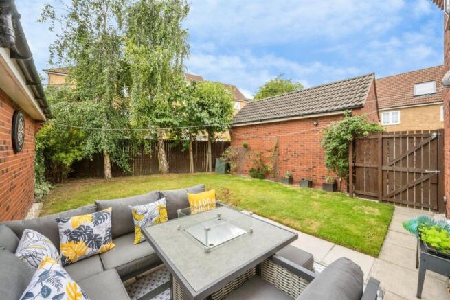 4 bed Detached for sale Image 4