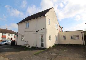 91b, Brackley Road, Bedford MK42 9SL