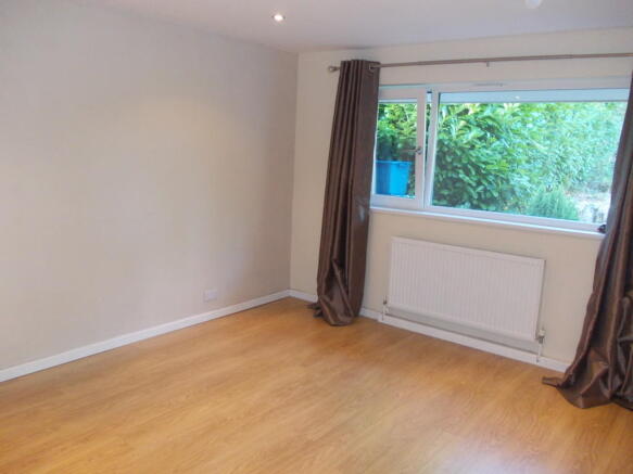 Bedroom S35 1US