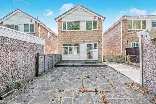 3 bed Detached for sale Image 7