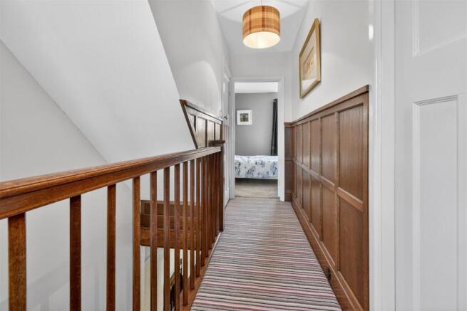 4 bed Terraced for sale Image 12
